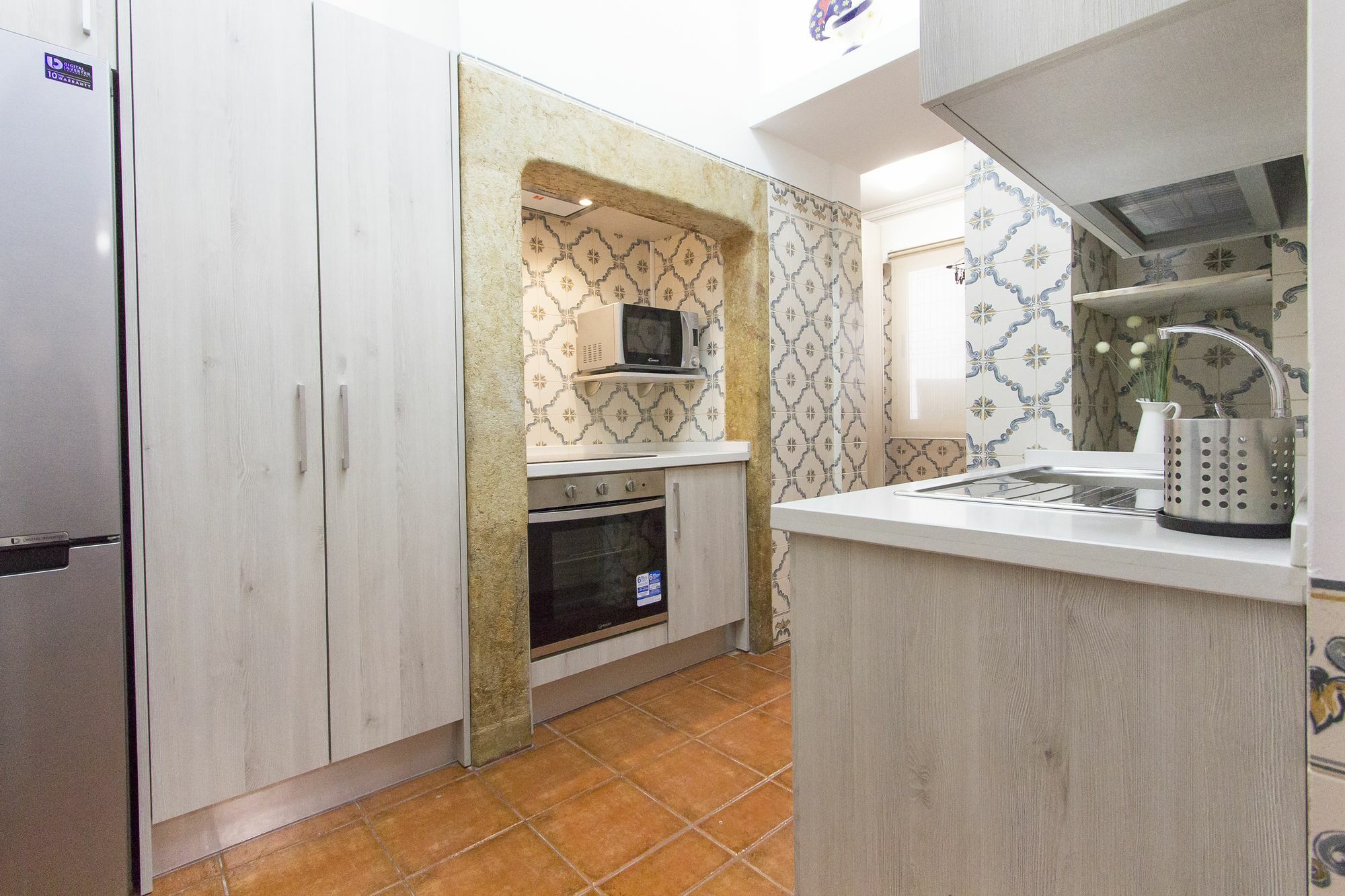 Downtown Classic By Homing Apartment *